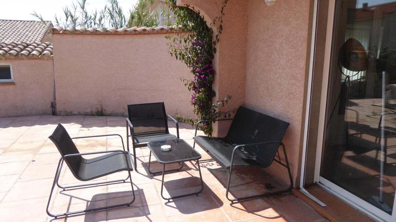 Les 2 Dauphins Apartment Le Barcares Exterior photo